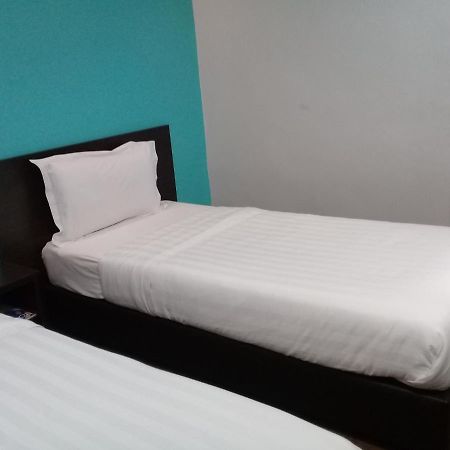 Clover Hotel איפוה מראה חיצוני תמונה