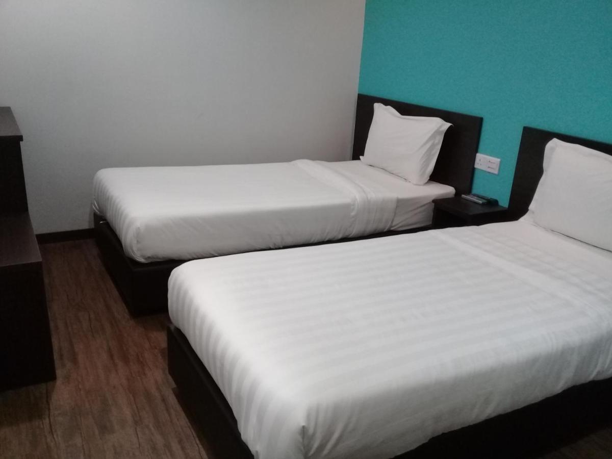Clover Hotel איפוה מראה חיצוני תמונה
