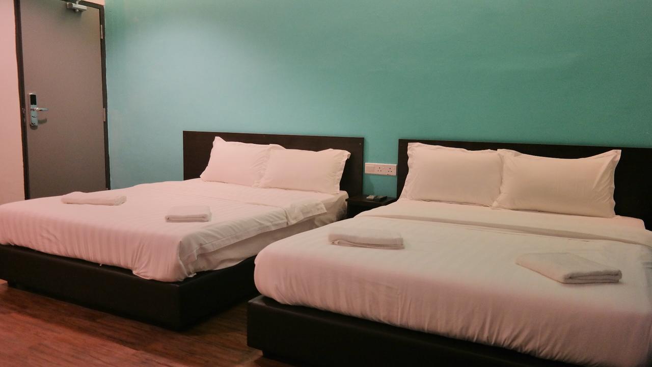 Clover Hotel איפוה מראה חיצוני תמונה
